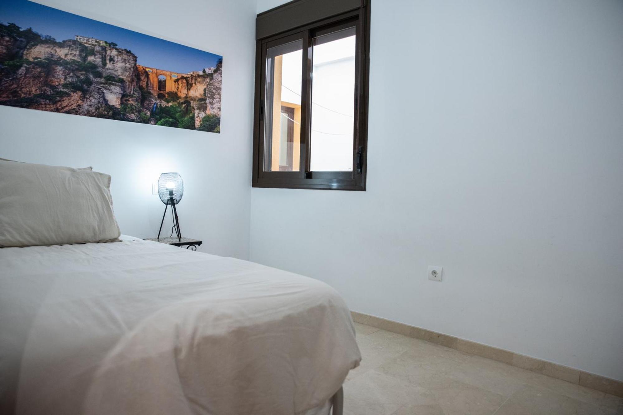 Apartamento Atenea Centro Con Garaje Gratuito Ронда Екстериор снимка